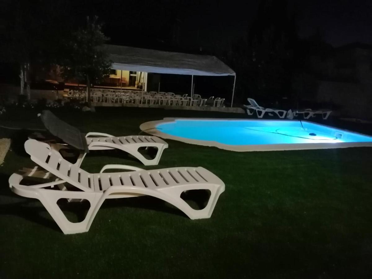 El Membrillar Villa La Carlota Bagian luar foto