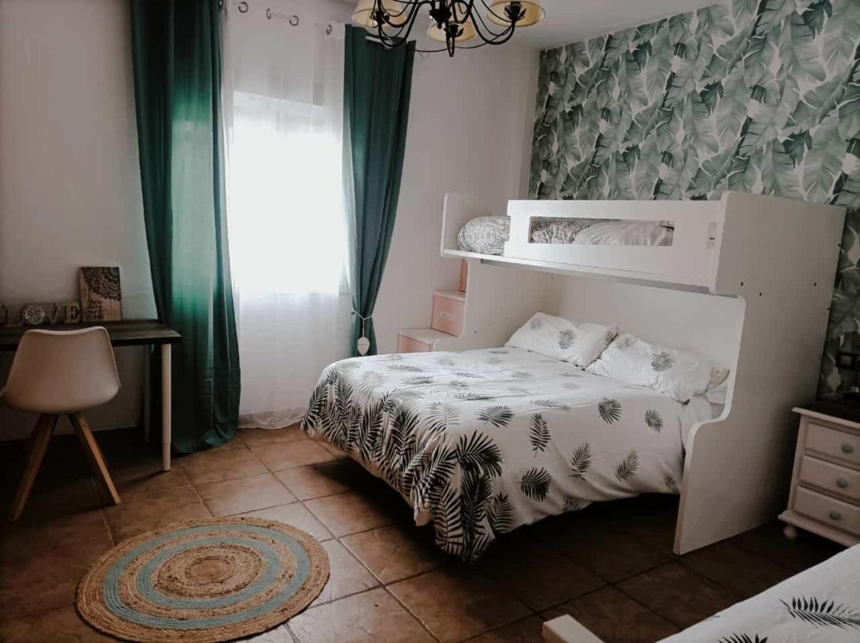 El Membrillar Villa La Carlota Bagian luar foto