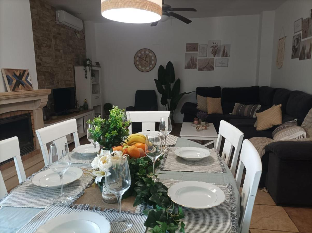 El Membrillar Villa La Carlota Bagian luar foto